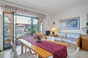 Отель  Taormina Comfortable Apartment with Terrace  Таормина